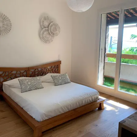 Buly, 4 Chambres Vue Mer Et Piscine *