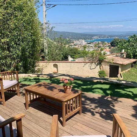 Buly, 4 Chambres Vue Mer Et Piscine Villa *