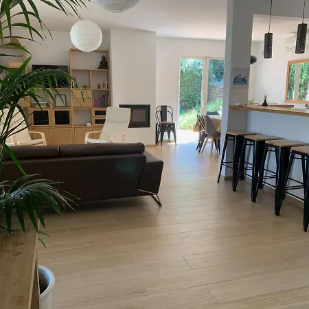 Villa Buly, 4 Chambres Vue Mer Et Piscine